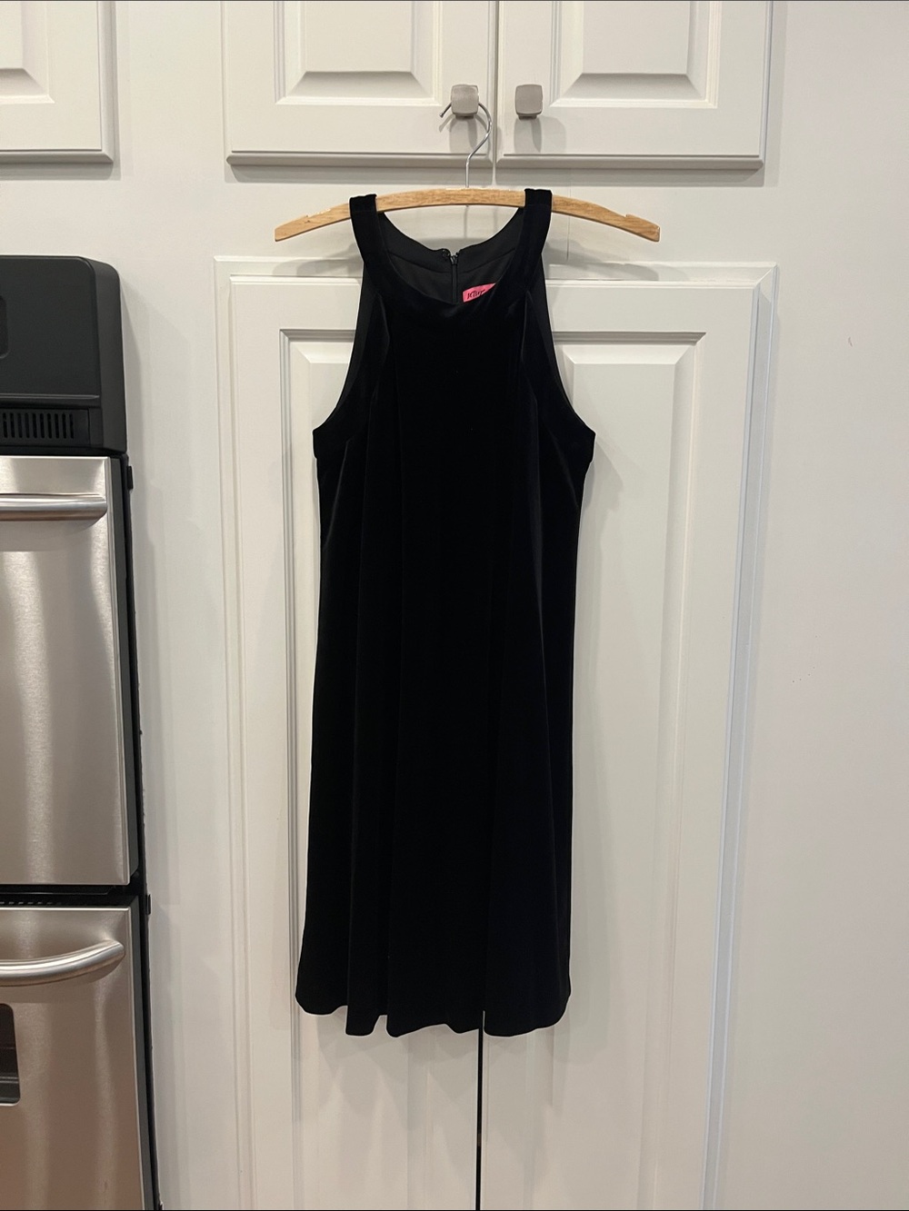 Betsy Johnson Stretch Velvet Little Black Dress size 4